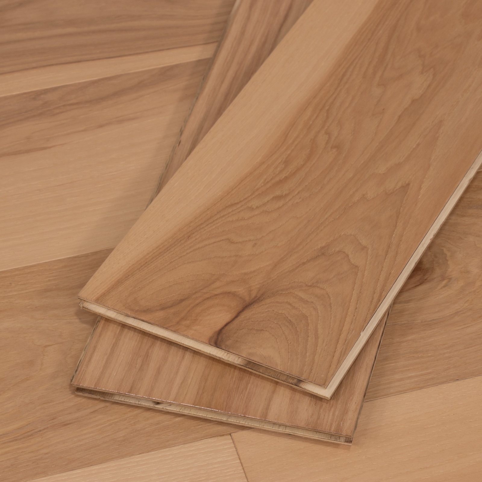 CALI Natural Hickory Varietals Engineered