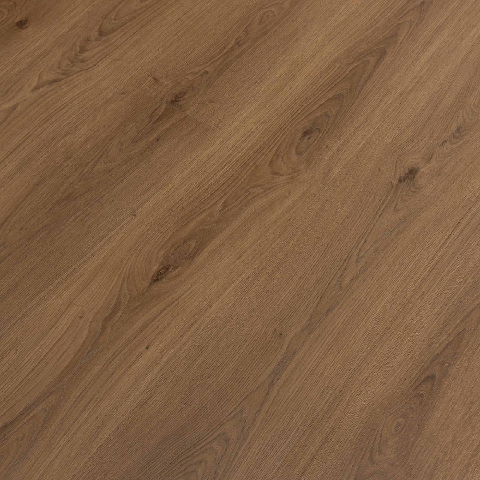 Montara Oak