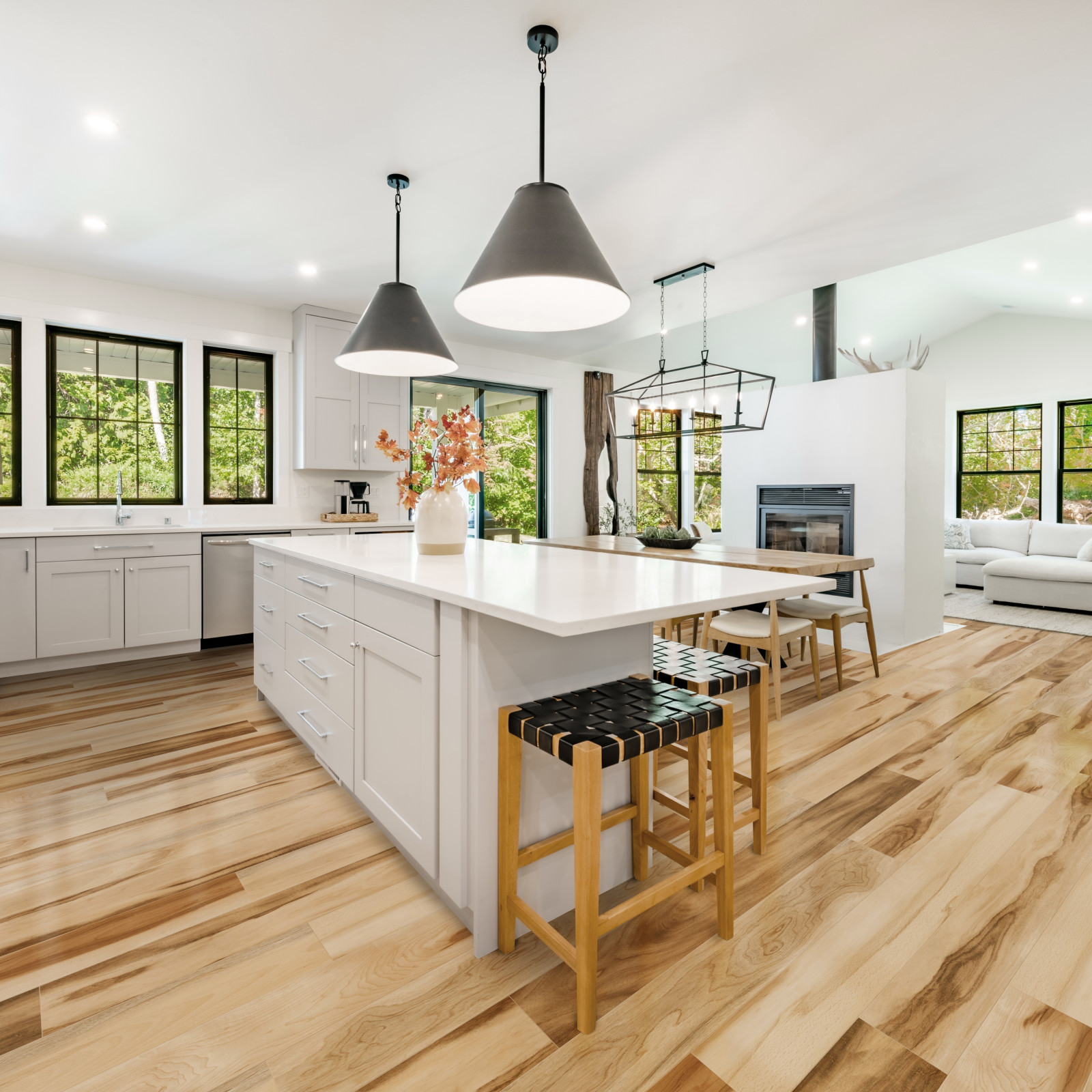 Huntington Hickory Windansea High Tide Vinyl - Bold Maximalist - Image 1